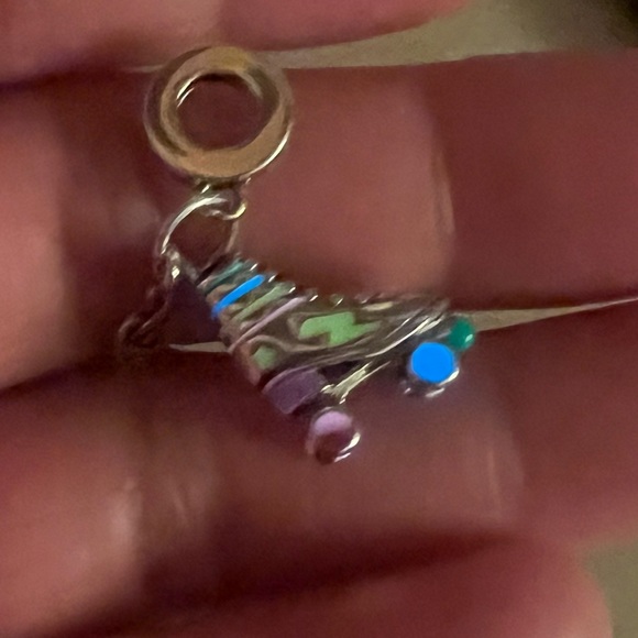 NWOT Retro Roller Skate Glow in the Dark Pendant Dangle Charm Sterling Silver - Picture 12 of 15